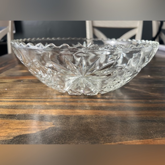 Vintage Anchor Hocking Bowl - Picture 2 of 4